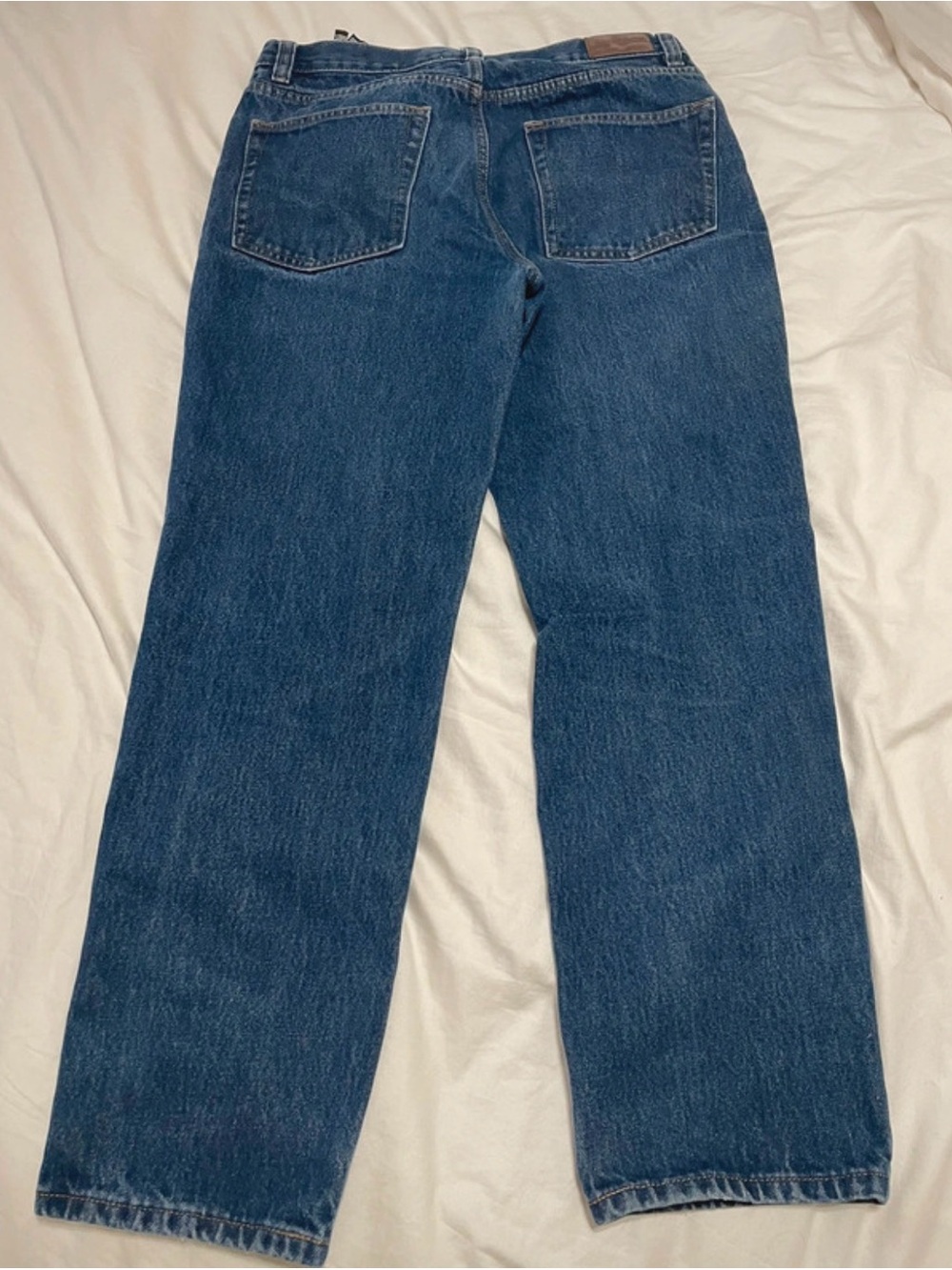 Classic Men’s Straight-Leg Jeans in Dark Blue